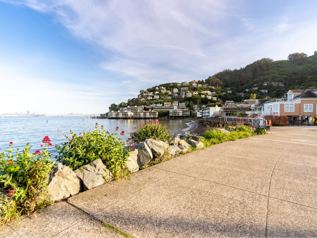 sausalito boardwalk